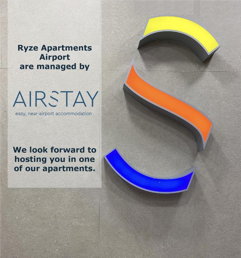 Ryze Apartments Airport By Airstay Луца Экстерьер фото