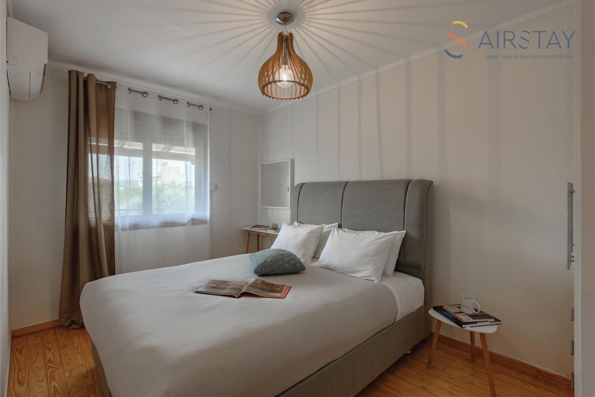 Ryze Apartments Airport By Airstay Луца Экстерьер фото